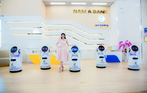 Hoa hậu Khánh Vân khoe vũ đạo cùng robot OPBA