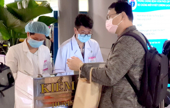 COVID-19: "Ngộ nhận" Đông - Tây và các tin giả