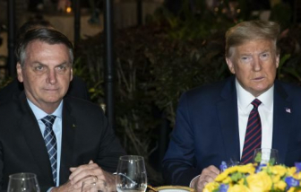 Quan chức Brazil từng gặp Tổng thống Trump đã dương tính với COVID-19