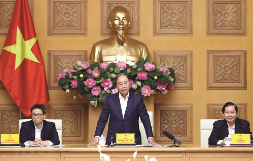 Thủ tướng Nguyễn Xuân Phúc yêu cầu nâng tầm kịch bản phòng chống dịch COVID-19