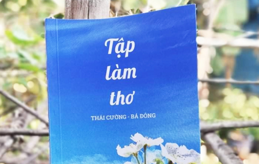 Tập làm thơ: Tự sự của những người trẻ chênh vênh