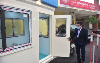 Bến xe dựng phòng cách ly, trạm rửa tay dã chiến phòng ngừa COVID-19