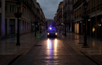 Tây Ban Nha quốc hữu hóa tất cả bệnh viện tư để chống đại dịch COVID-19