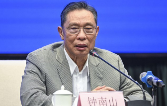 Nhà khoa học hàng đầu Trung Quốc cảnh báo "miễn dịch cộng đồng" không giúp ngăn chặn COVID-19