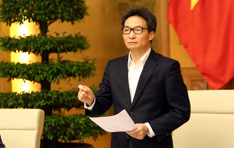 Phó thủ tướng Vũ Đức Đam: "Dù khó khăn nhưng Nhà nước sẽ nỗ lực lo cho bà con tốt nhất"