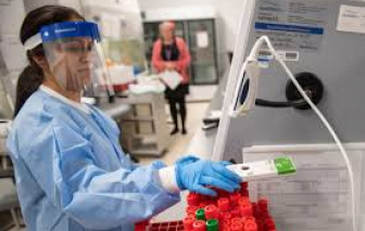 Công ty Canada phát triển vắc-xin COVID-19 bằng cách tái tạo lớp vỏ virus