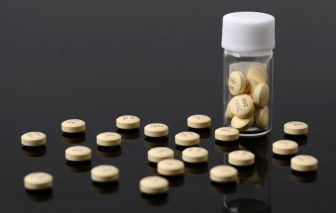 Nhật Bản thử nghiệm thuốc chống đông máu trị COVID-19