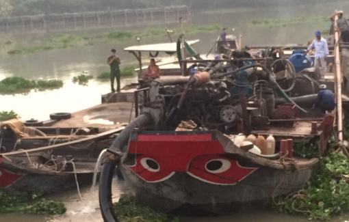 Trộm cát lộng hành mùa chống dịch COVID-19