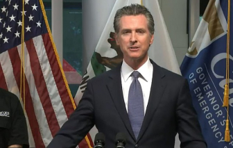 Bang California yêu cầu tất cả người dân ở nhà để tránh dịch bệnh lây lan