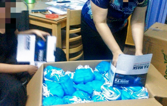 Mua khẩu trang vẫn khó hơn sắm đồ hiệu