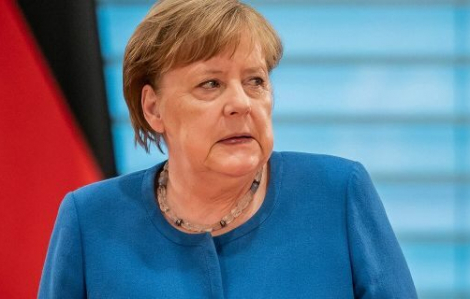 Thủ tướng Đức Merkel cách ly sau khi một bác sĩ của bà xét nghiệm dương tính với COVID-19