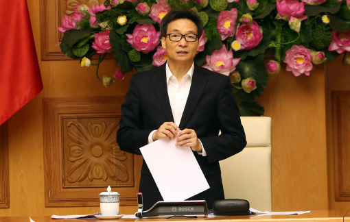 Phó thủ tướng Vũ Đức Đam: "Tình huống xấu nhất, chúng tôi đã dự tính tới 30.000 trường hợp bị nhiễm"