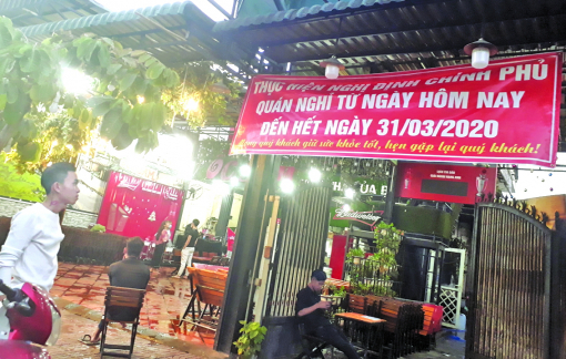 Tạm hoãn kinh doanh: Hàng quán ứng biến bằng mô hình "take away", ship tận nhà