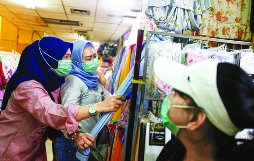 Người nghèo Indonesia khó xoay xở giữa dịch COVID-19