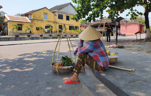 Quảng Nam lập 15 điểm chốt chặn kiểm soát tuyến biên giới Việt - Lào