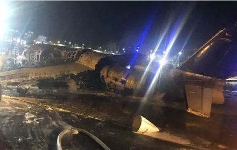 Máy bay y tế phát nổ tại Manila khiến 8 người thiệt mạng