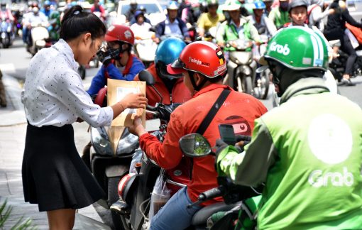 Nhiều xe công nghệ ngưng chở khách, chỉ nhận giao hàng, đi chợ thuê