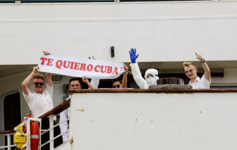 Đại dịch COVID-19: Góc nhìn từ những con tàu du lịch