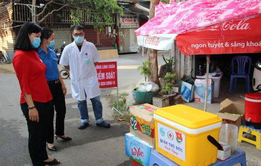 "Giải nhiệt" cho các chốt kiểm soát dịch bệnh COVID-19