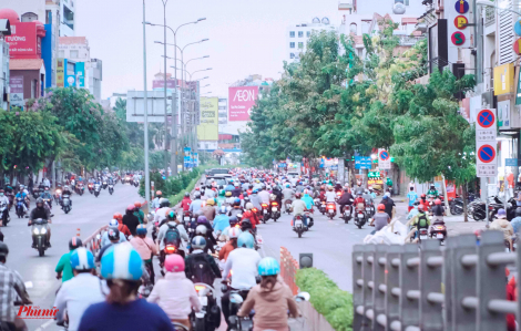 Sài Gòn đông đúc hơn sau một tuần cách ly xã hội