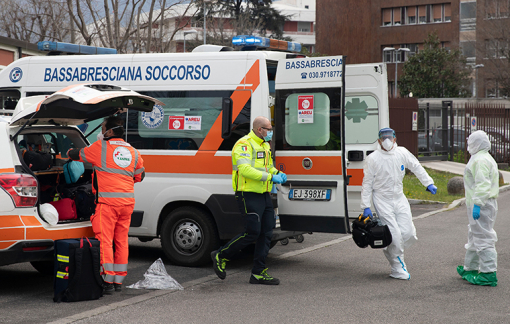 COVID-19 ngày 8/4: Hơn 12.000 nhân viên y tế Ý nhiễm bệnh, Pháp vượt mốc 10.000 người chết