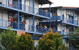 Singapore lên kế hoạch đưa công nhân nhập cư ra tàu cách ly