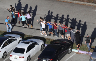 Lần đầu tiên kể từ năm 2002, tháng Ba không có tiếng súng ở trường học nước Mỹ