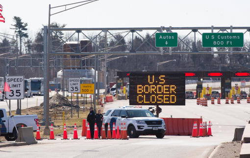 Canada và Mỹ gia hạn giới hạn biên giới để chống dịch COVID-19