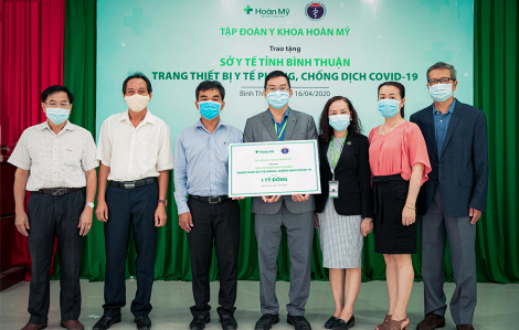 Tập đoàn Y khoa Hoàn Mỹ tài trợ trang thiết bị y tế cho Sở Y tế tỉnh Bình Thuận