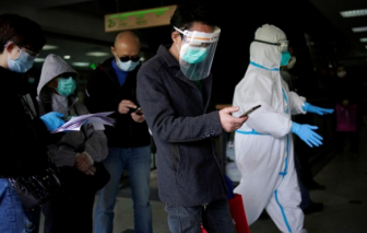 Nỗi sợ lây truyền COVID-19 từ kết quả xét nghiệm lúc âm, lúc dương