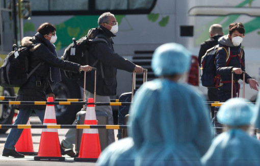 COVID-19 ngày 25/4: Gần 2,8 triệu ca nhiễm trên thế giới, Mỹ thông qua gói viện trợ 484 tỷ USD