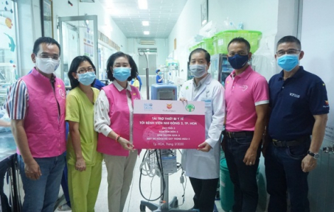 Nu Skin Việt Nam trao tặng thiết bị và khẩu trang y tế trị giá 2,5 tỷ đồng cho Bệnh viện Nhi Đồng 2