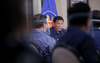 Tổng thống Philippines treo thưởng lớn cho việc chế tạo máy trợ thở