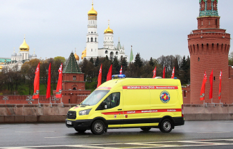 Lo ngại điều kiện làm việc của y, bác sĩ sau vụ 3 bác sĩ Nga rơi từ cửa sổ bệnh viện