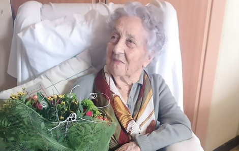 Cụ bà 113 tuổi vượt qua hai cuộc chiến tranh thế giới và cả COVID-19