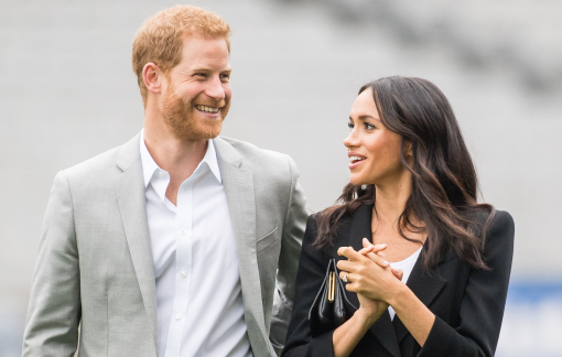 Cuốn sách bị phản ứng kịch liệt của vợ chồng Meghan Markle sẽ phát hành sớm