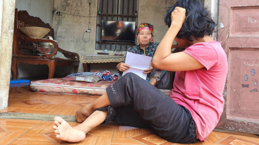 “Hiếp dâm một người không có khả năng kháng cự sao chỉ đi tù 2 năm?”