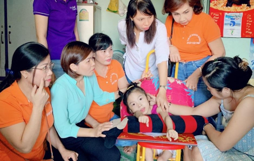 Học theo Bác, chia sẻ yêu thương