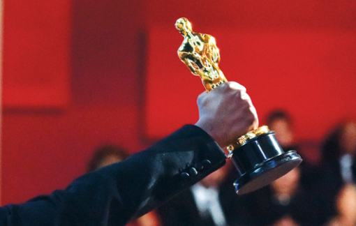 Xem xét hoãn Oscar 2021