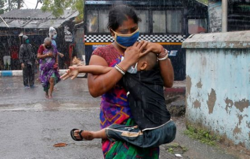 Siêu bão Amphan giày xéo Ấn Độ và Bangladesh