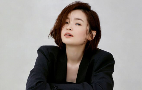 Nữ chính Jeon Mi Do hé lộ hậu trường “Chuyện đời bác sĩ”