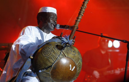 Biểu tượng âm nhạc châu Phi qua đời