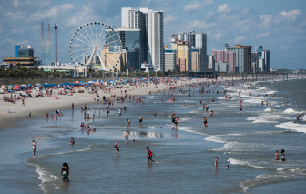 COVID-19 ngày 25/5: Nam Mỹ tiếp tục là điểm nóng của đại dịch