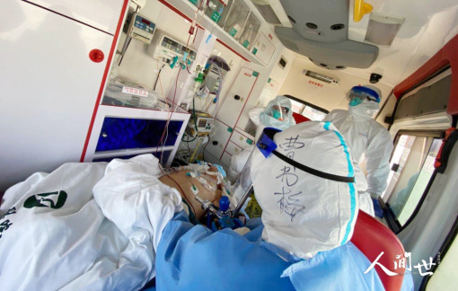 Phim tài liệu về dịch bệnh ở Vũ Hán: Nỗi đau và niềm tin