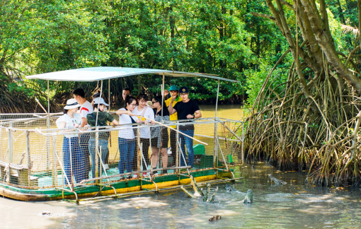 Đề xuất thưởng tiền cho người mua tour du lịch nội địa