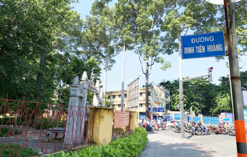 Tiến sĩ Nguyễn Thị Hậu: “Đô thị thông minh phải đi từ những chuyện 
cụ thể như tên đường”