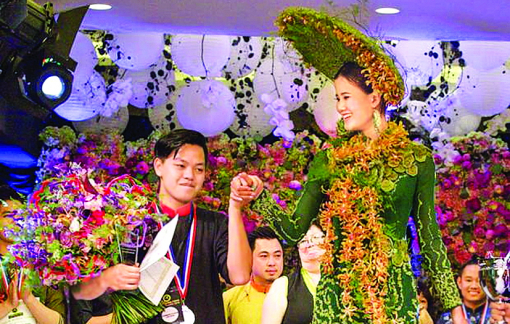Hà Minh Khôi, chàng trai hoa lá