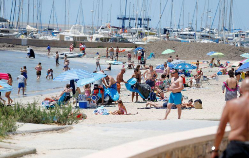 Anh chấm dứt kiểm dịch COVID-19 với người đến từ hơn 50 quốc gia, bao gồm Việt Nam