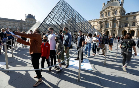 Bảo tàng Louvre ra sao trong những ngày đầu mở cửa trở lại?