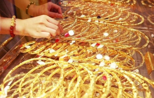 Giá vàng tiến dần lên mốc 51 triệu đồng/lượng